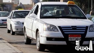 التاكسى يطلب زيادة التعريفة إلى 5 جنيهات و اوبرا وكريم  تدرسان رفع أسعار الخدمة الأسبوع الجارى